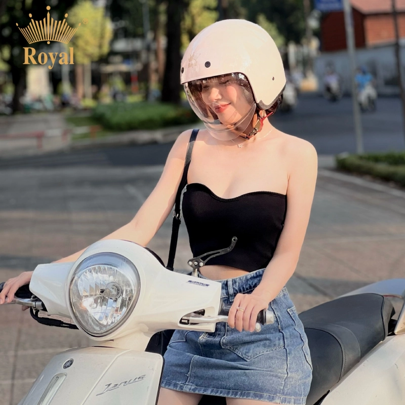 Nón bảo hiểm cao cấp nữ Royal M139