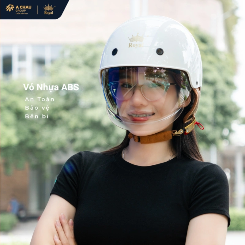 Mũ bảo hiềm nửa đầu nữ Royal M239