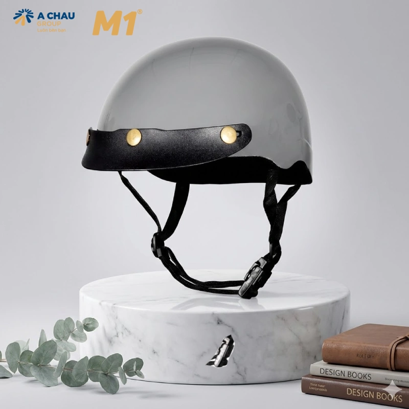 Mũ bảo hiểm M1 siêu nhẹ S02