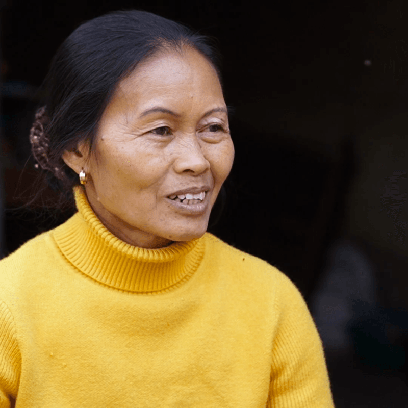 Mẹ anh Hùng hạnh phúc đón tết cùng Royal