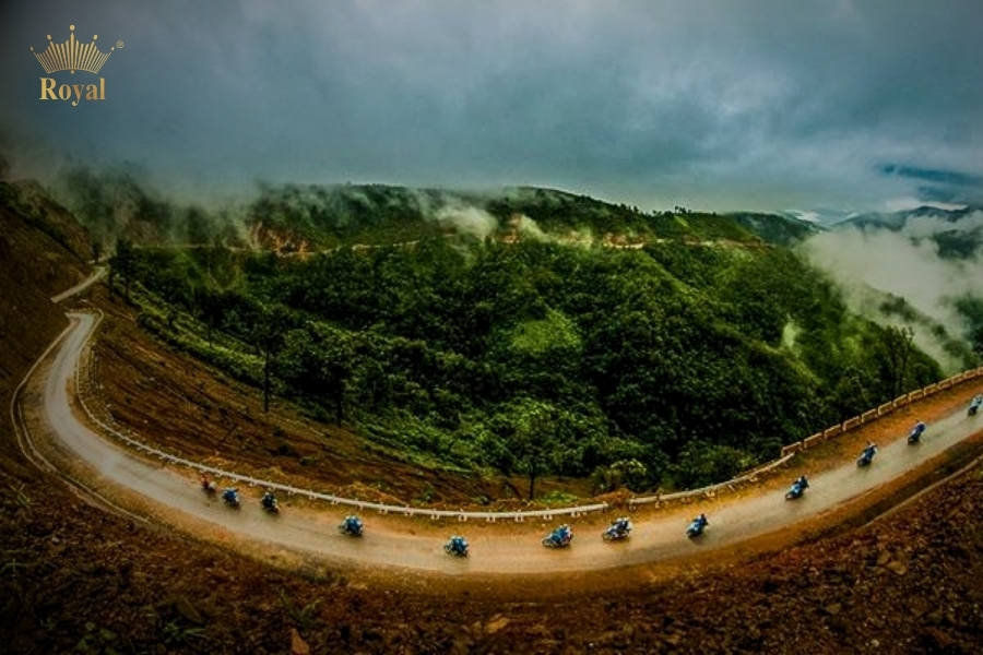 Lập kế hoạch chi tiết giúp bạn chủ động về thời gian, tài chính và tránh các tình huống bất ngờ như lạc đường hay hết xăng giữa rừng.