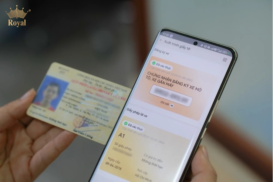 Giấy phép lái xe trên VNeID có thể thay thế giấy phép lái xe PET