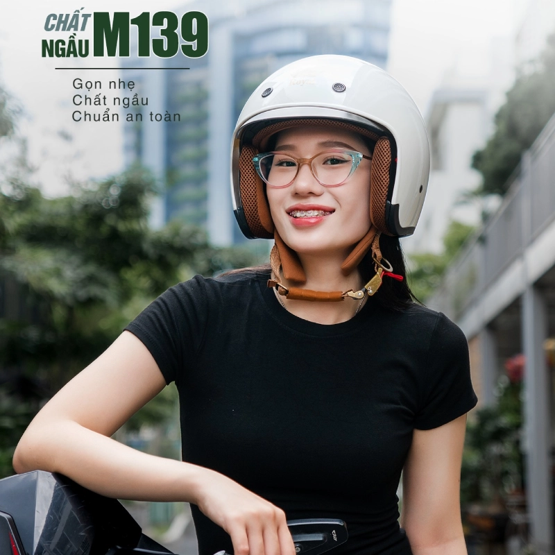 Mũ bảo hiểm 3 4 giấu kính Royal M139