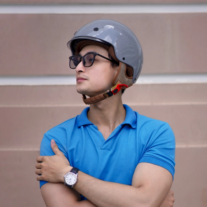 Mũ bảo hiểm nửa đầu giấu kính Royal M239