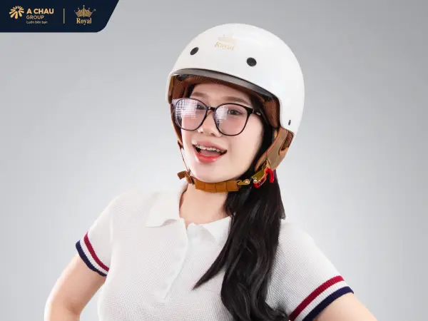 mũ bảo hiểm nửa đầu có kính cho nữ tốt nhất