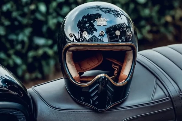 Các hãng mũ bảo hiểm fullface