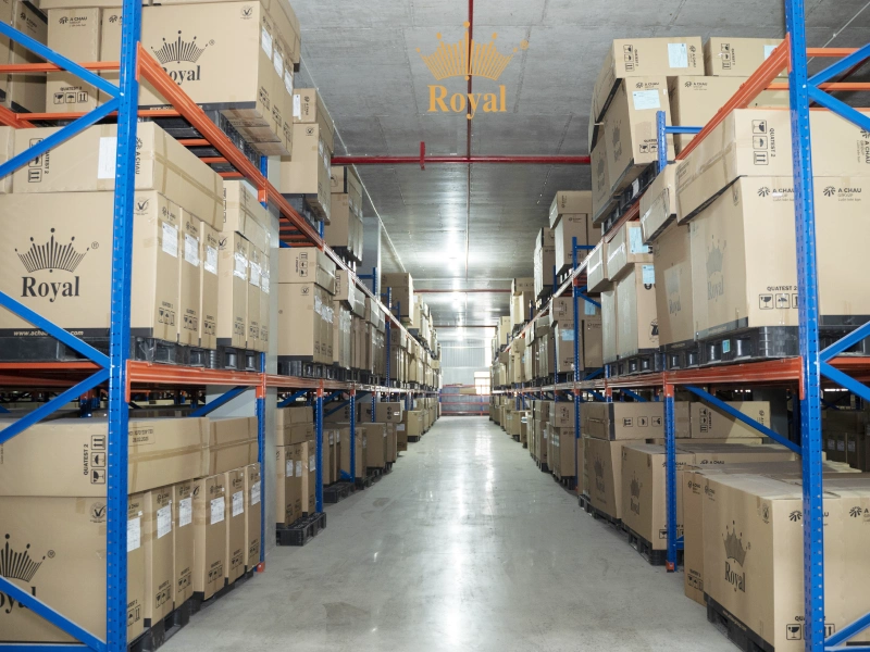 Nón bảo hiểm giá sỉ là nhập sỉ từ kho