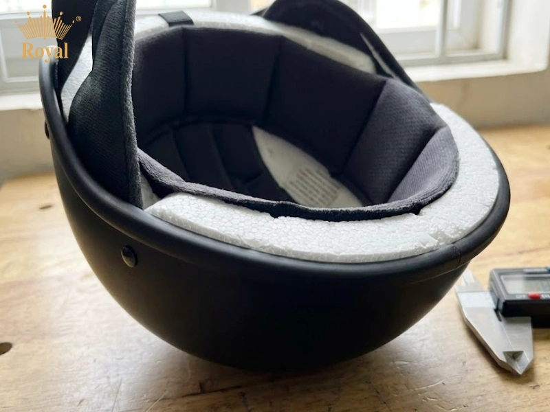 Xốp EPS của mũ bảo hiểm 30K không đảm bảo chất lượng