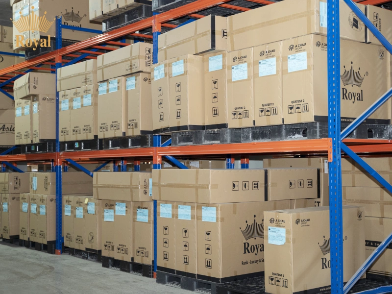 Royal là đơn vị chuyển cung cấp mũ bảo hiểm giá sỉ tốt nhất Việt Nam