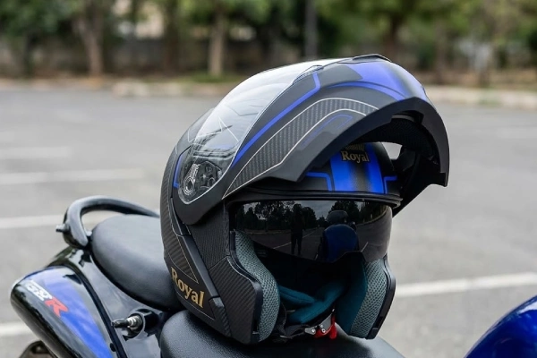 mũ bảo hiểm lật hàm 2 kính