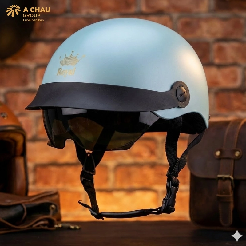 Mũ bảo hiểm Royal M579LT trẻ trung, phá cách