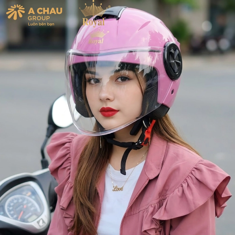 Nón bảo hiểm hồng Royal M787