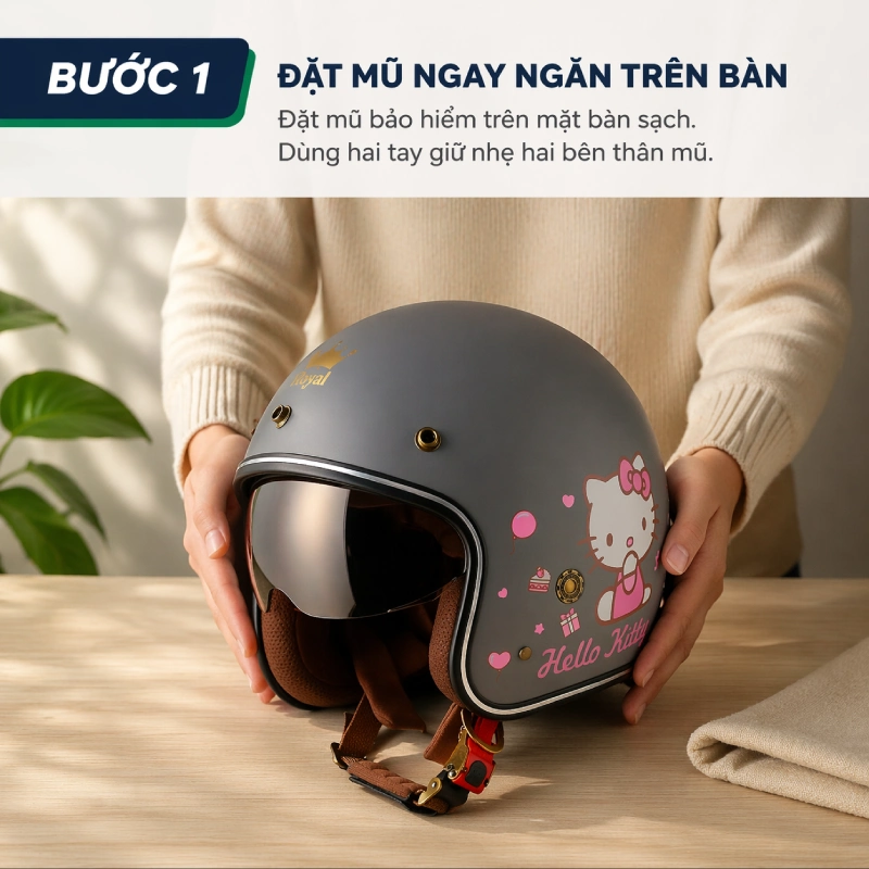 Bước 1: tháo kính mũ bảo hiểm