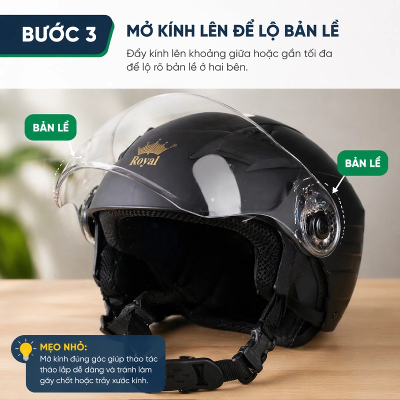 Bước 3 của việc tháo kính mũ bảo hiểm