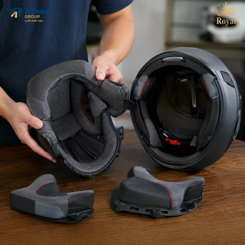 Kiểm tra lớp lót và đệm má